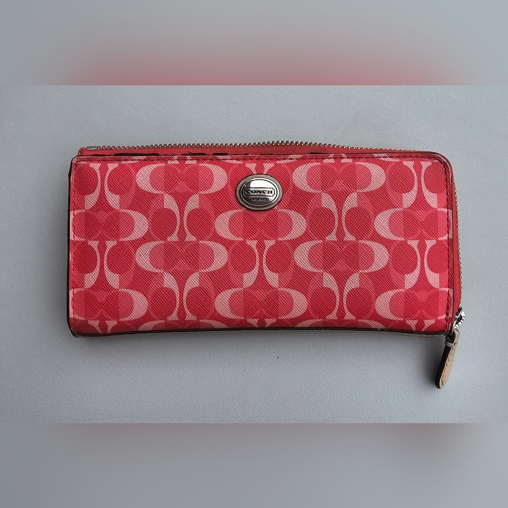 Coach wallet